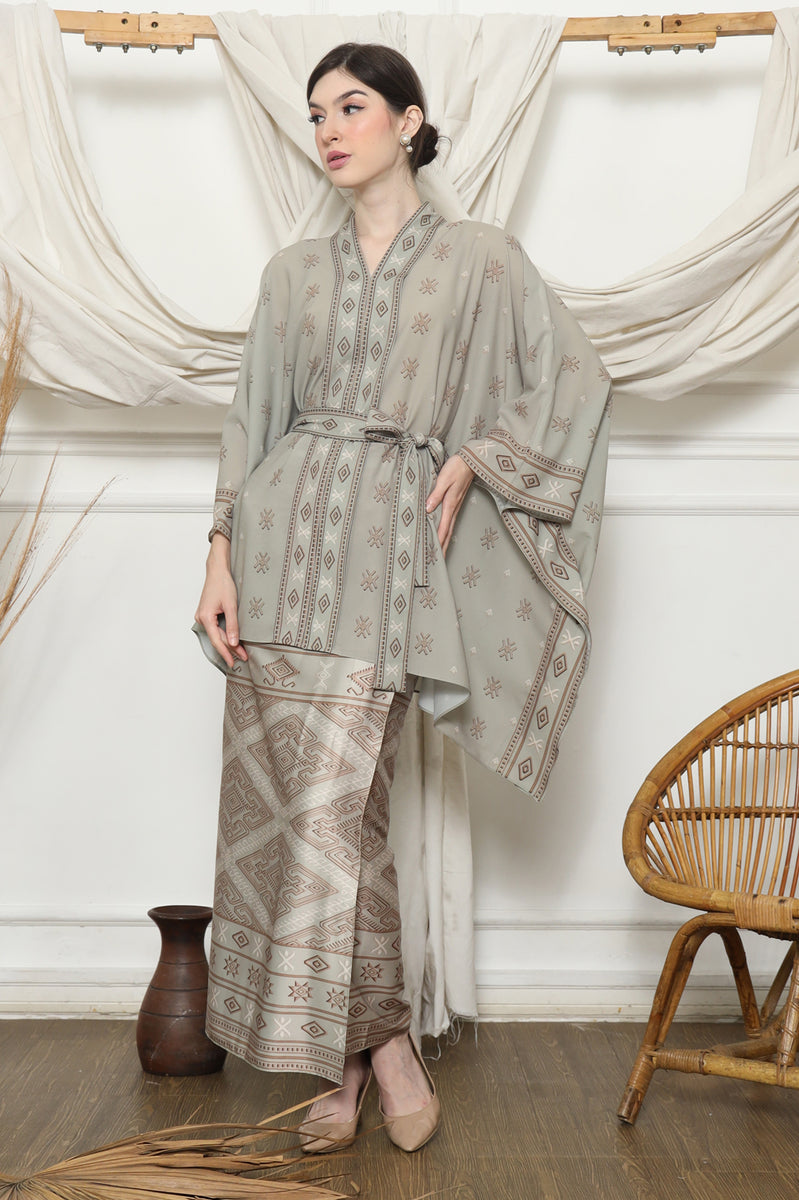 Kanzi Songket Sarong V-neck Set Red