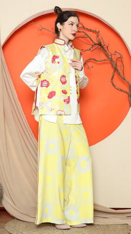 YELLOW FLORAL SIDE BUTTON VEST with  PANTS SET