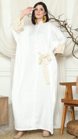 White Plain Tapis Belt Kaftan