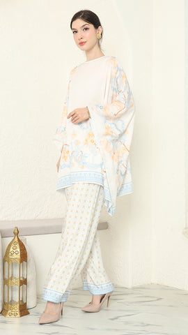 White Blue Flower R-neck Pants Set